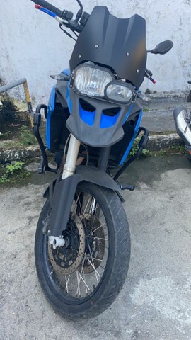 MOTO TOP