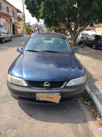 CARRO VECTRA 97