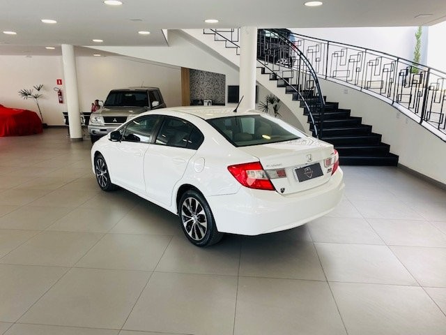 HONDA CIVIC 2016 2.0 LXR 16V FLEX 4P AUTOMÁTICO