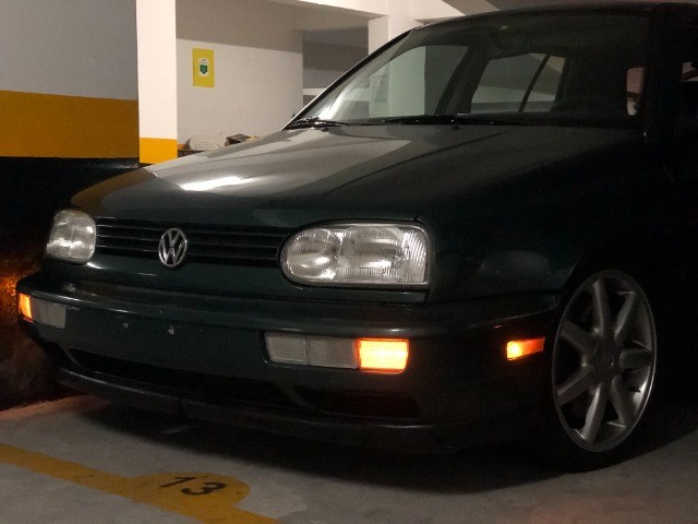 GOLF GLX 2.0 TURBO + FUELTECH + WB + TETO SOLAR CARRO IMPECÁVEL