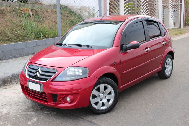 CITROEN C3 EXCLUSIVE 1.4 COMPLETO IMPECÁVEL