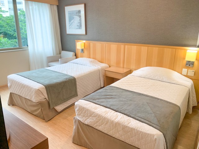 Suíte de luxo por temporada na Barra da Tijuca - Mediterrâneo Flat Barra
