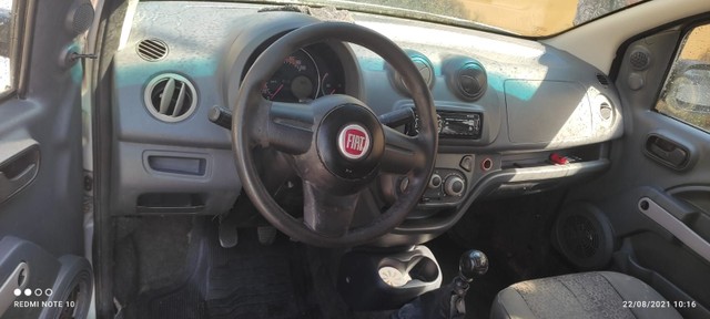 FIAT UNO VIVACE 2012 1.0 FLEX