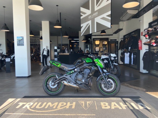 KAWASAKI ER 6N 650CC. 2016/2017