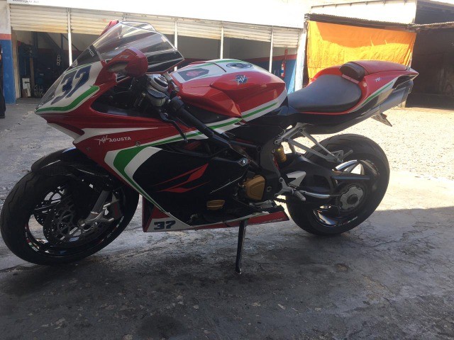 MV AGUSTA F4 1000 R