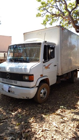VENDO OU TROCO POR CAÇAMBA TRUK