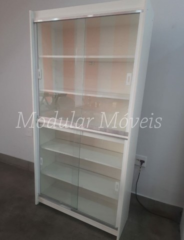 Estante Prateleiras Com Portas de Vidro - Novo - Foto 2