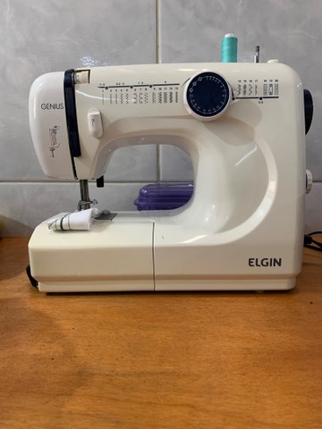 Maquina de costura ELGIN  - Foto 2
