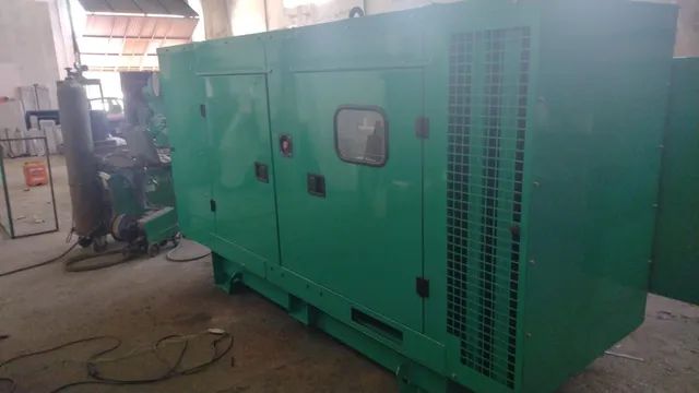 Gerador 170kva motor Cummins semi-novo 