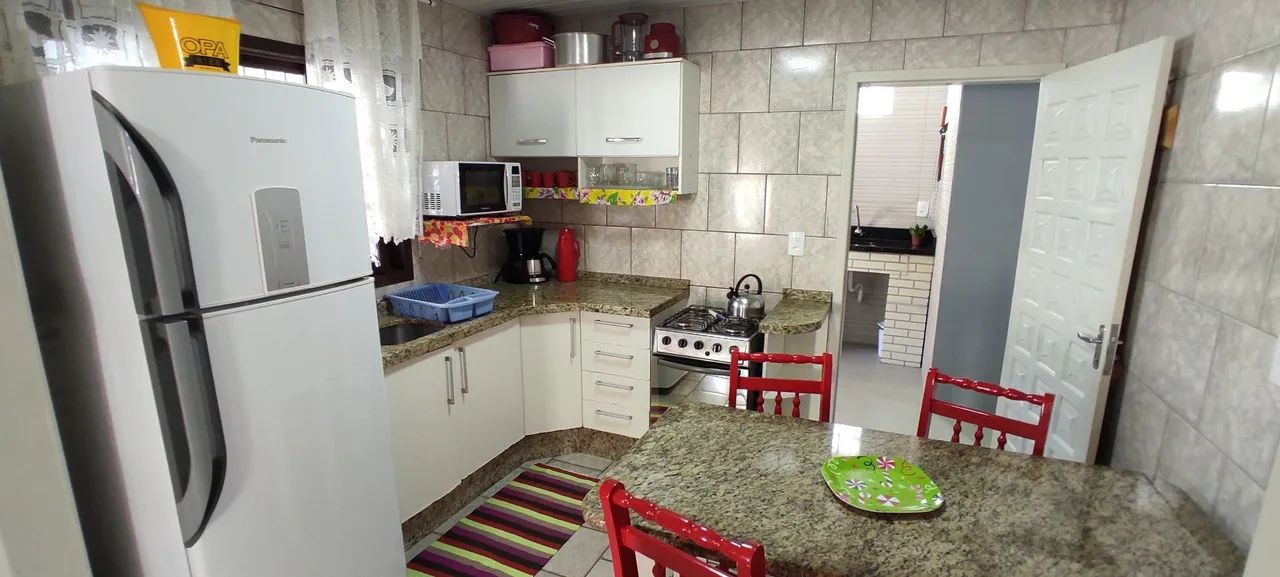OTIMA CASA SUPER CENTRAL E 1 QUADRA DA PRAIA   - Foto 13