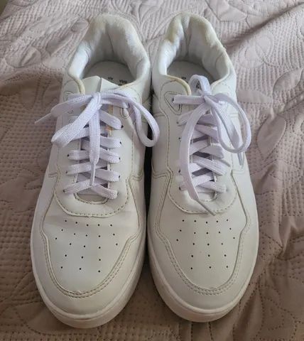 Tenis best sale satinato branco