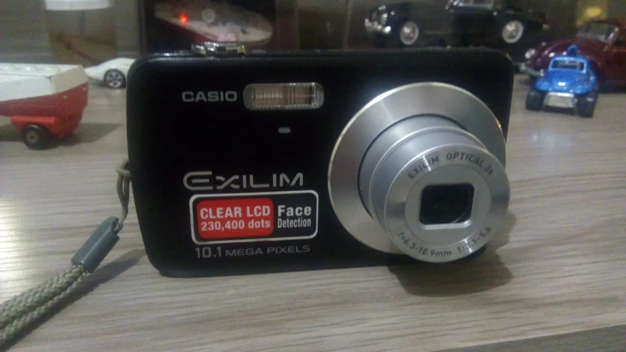 Câmera digital Casio 10.1  - Foto 2