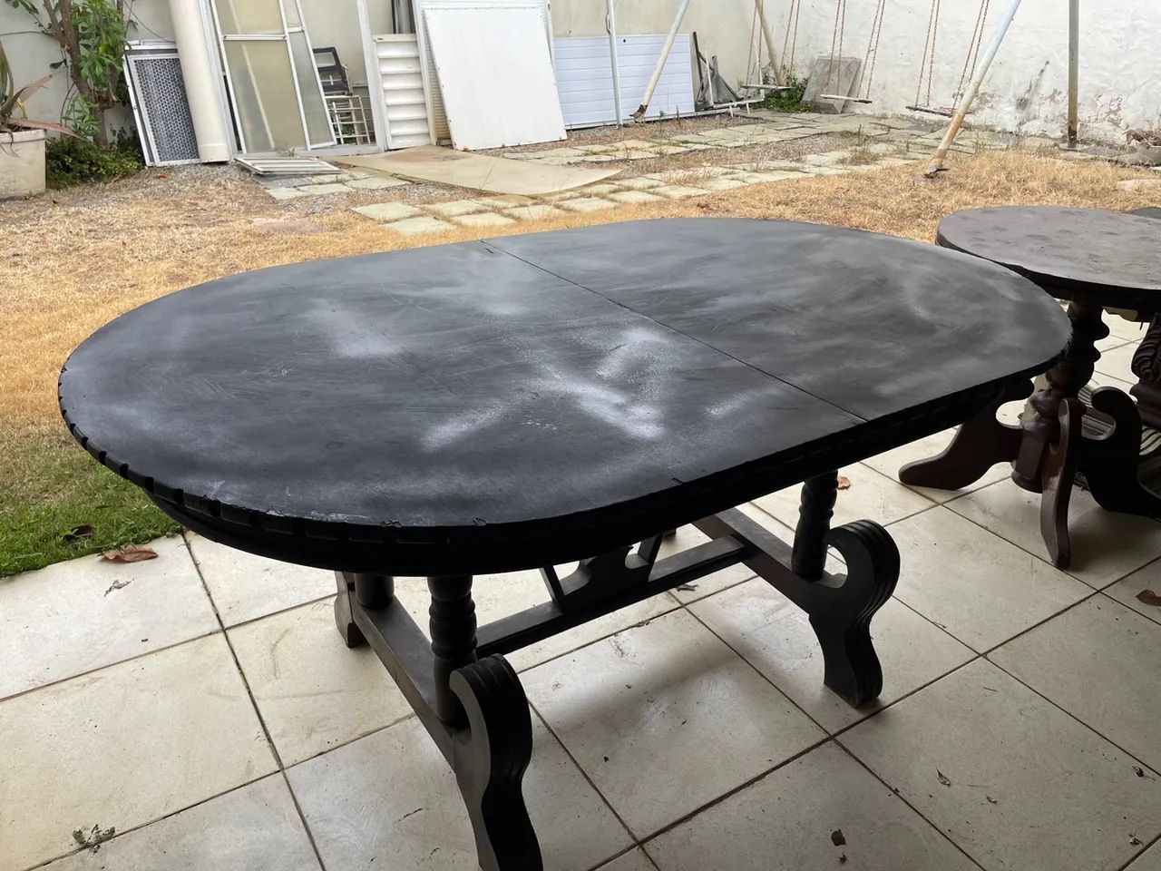Mesa de Jantar Oval de Madeira Maciça - Foto 2