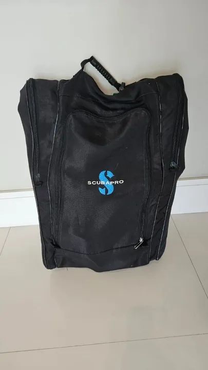 Nadadeiras, Máscaras e Snorkel de Mergulho - Foto 6