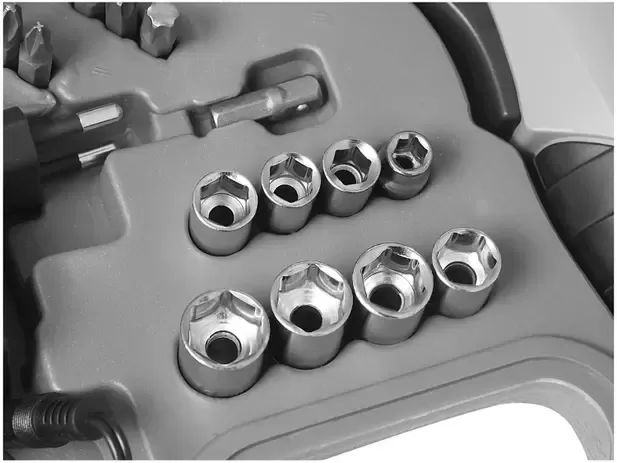 Parafusadeira Elétrica Tramontina 42380045 1/4? - à Bateria Ni-Cd 3,6V com Maleta e 46 Peç - Foto 6