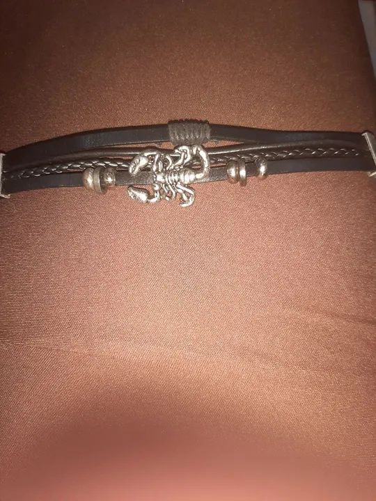 Pulseira escorpião importada - Foto 3