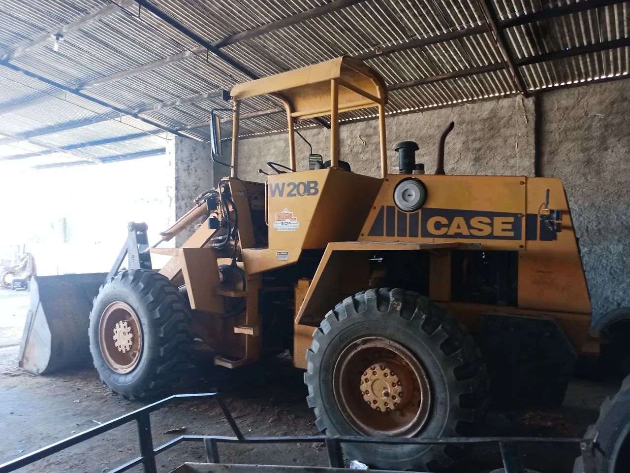 Pá carregadeira W20 - Foto 3