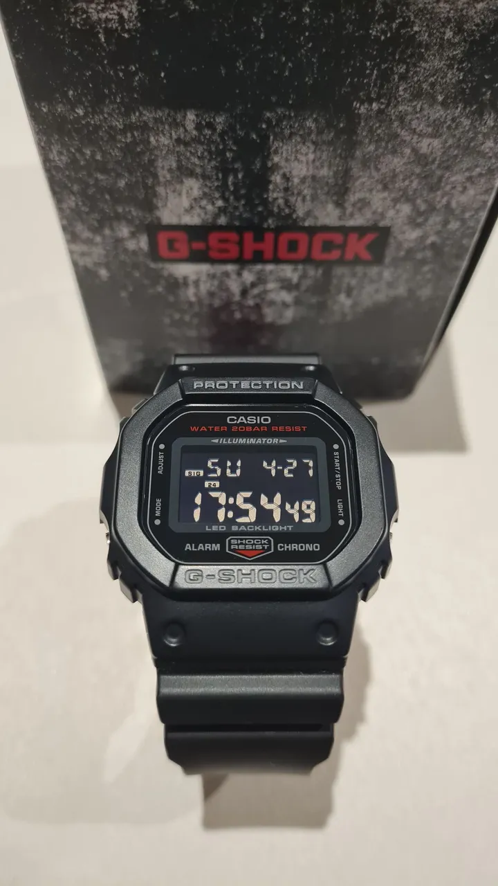 Relógio G-Shock DW-5600 UHR-1DR