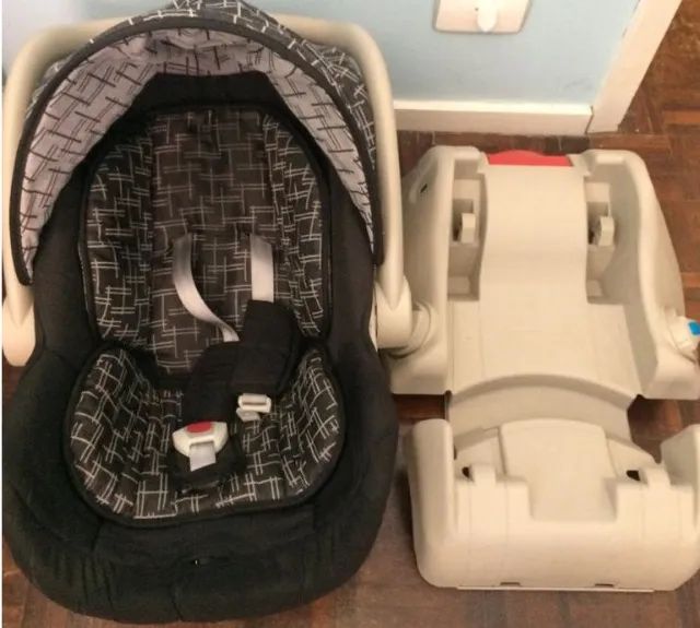 Carrinho de Bebê, Bebê Conforto e Base Galzerano - Foto 5