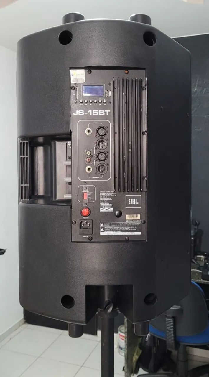 Caixa de Som JBL - Potência e Qualidade! - Foto 3