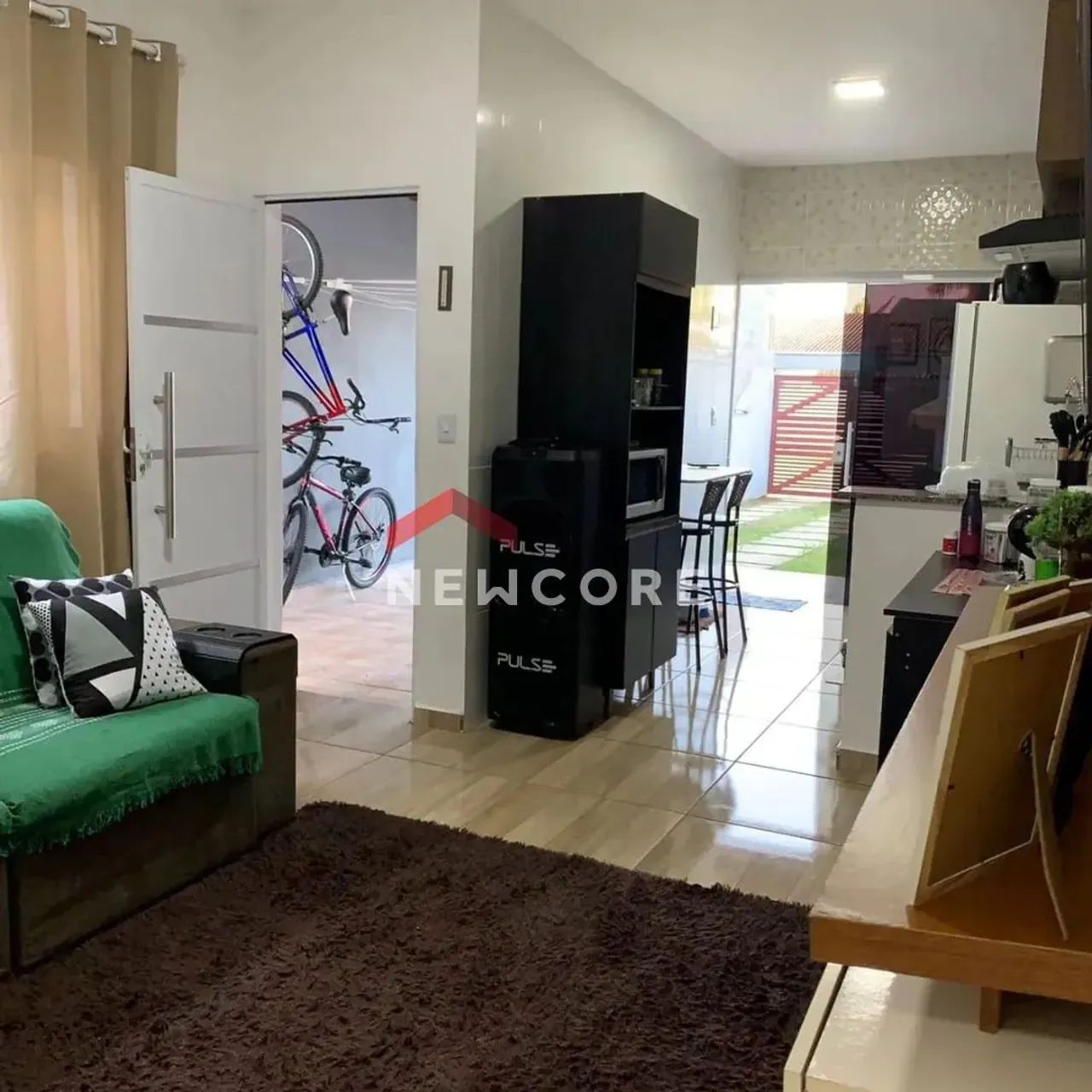 Casa em Avenida Julinha - Jamaica (Interior) - Itanhaém/SP