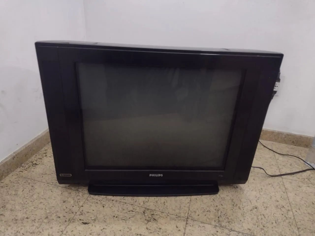 TV Philips 29 polegadas COM DEFEITO - Foto 4