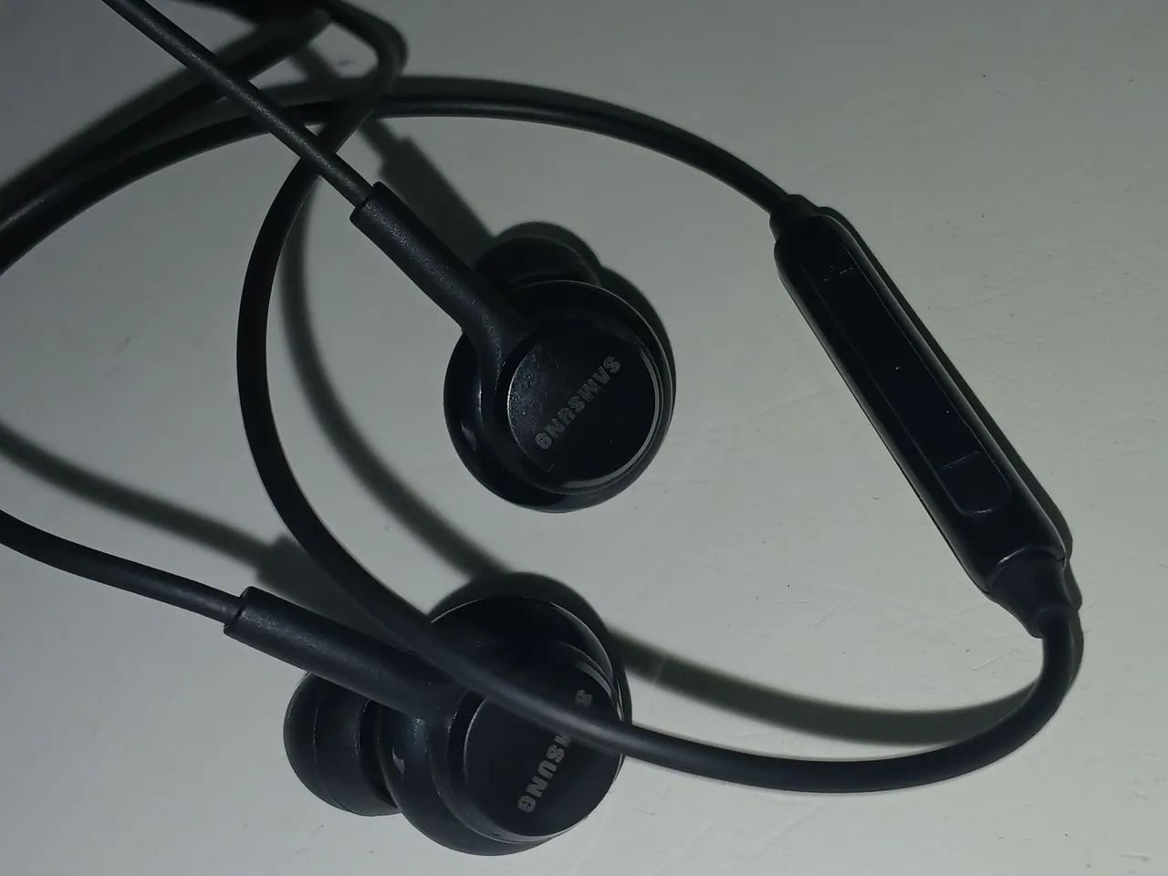 Fone de Ouvido original da Samsung com Adaptador P2 para Celular - Foto 4