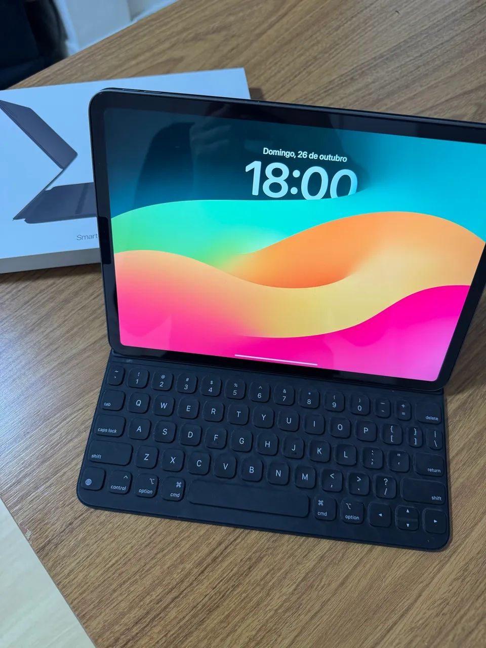 iPad Pro 11? (3ª geração - M1) 128GB + Magic Keyboard Original