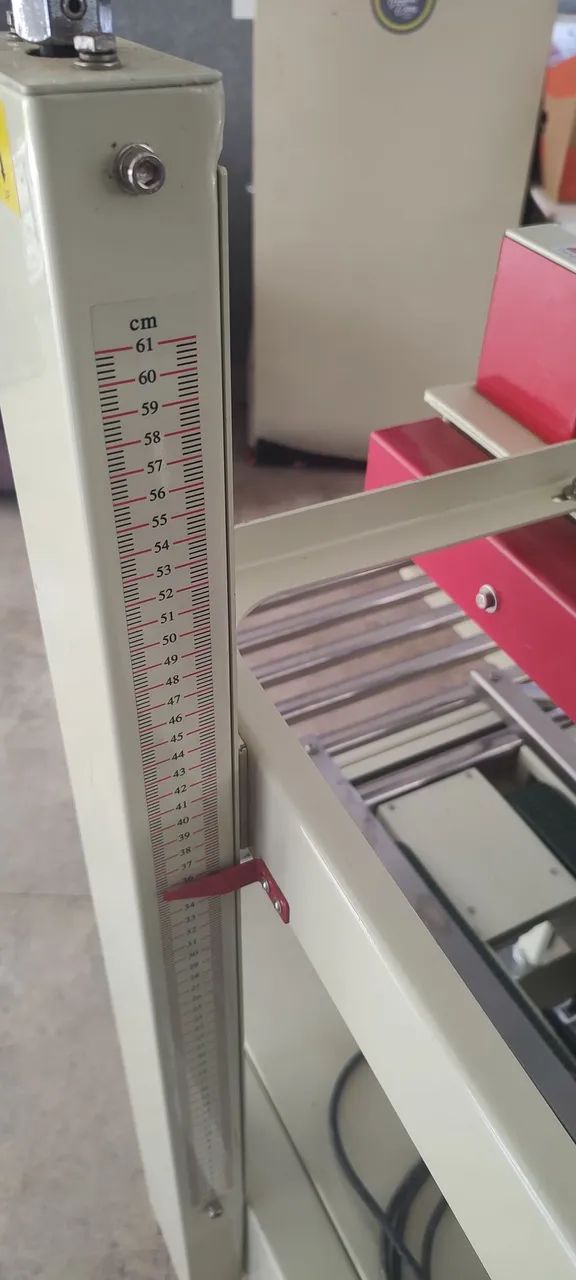 Fechadora de caixas semi automática  - Foto 3