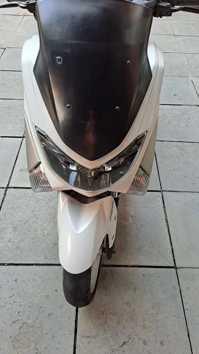 Scooter Yamaha Branca - Ótimo estado - Foto 3