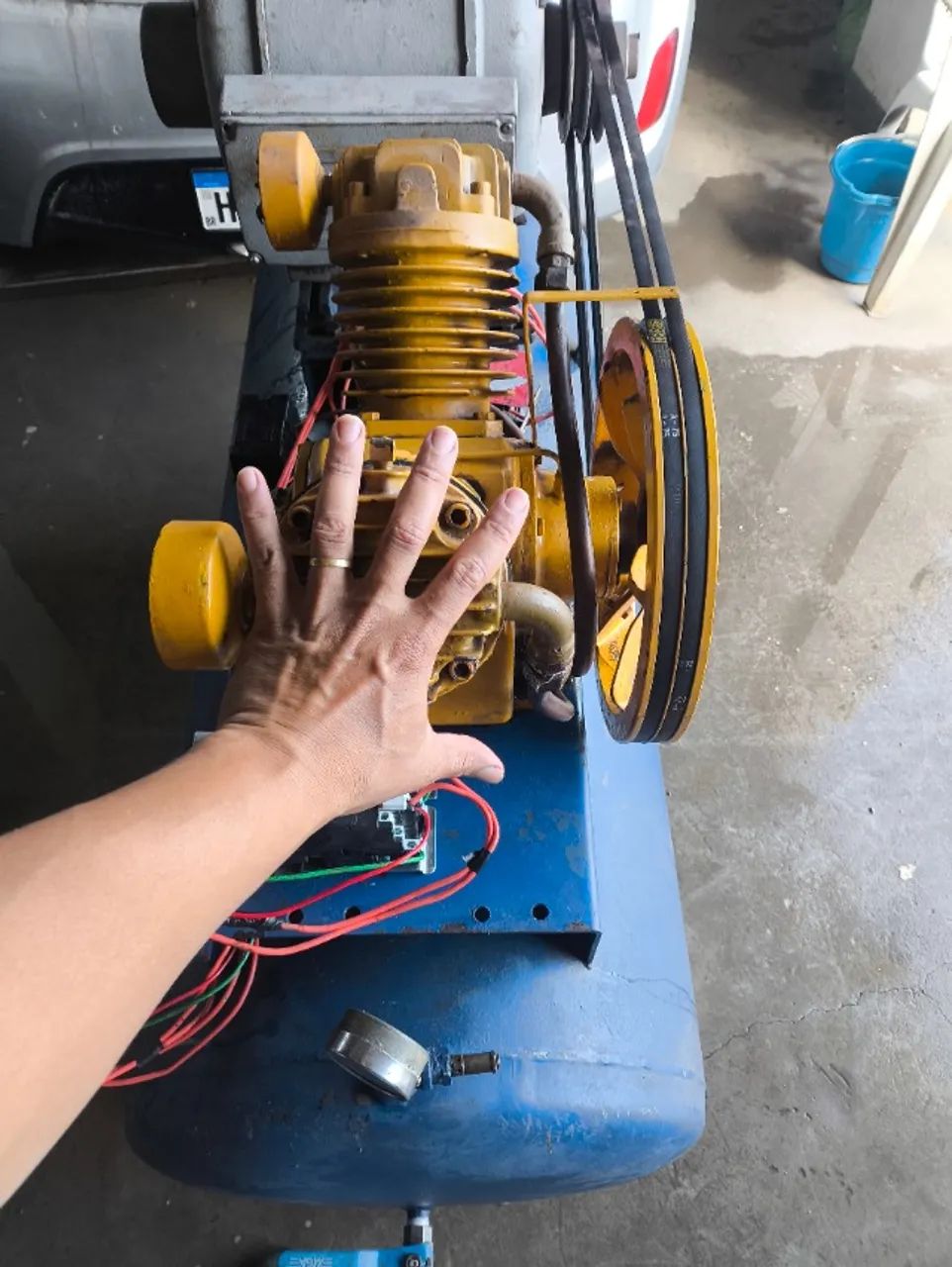 Compressor schulz alemão 300 litros bifasico 7,5 cv motor weg - Foto 2