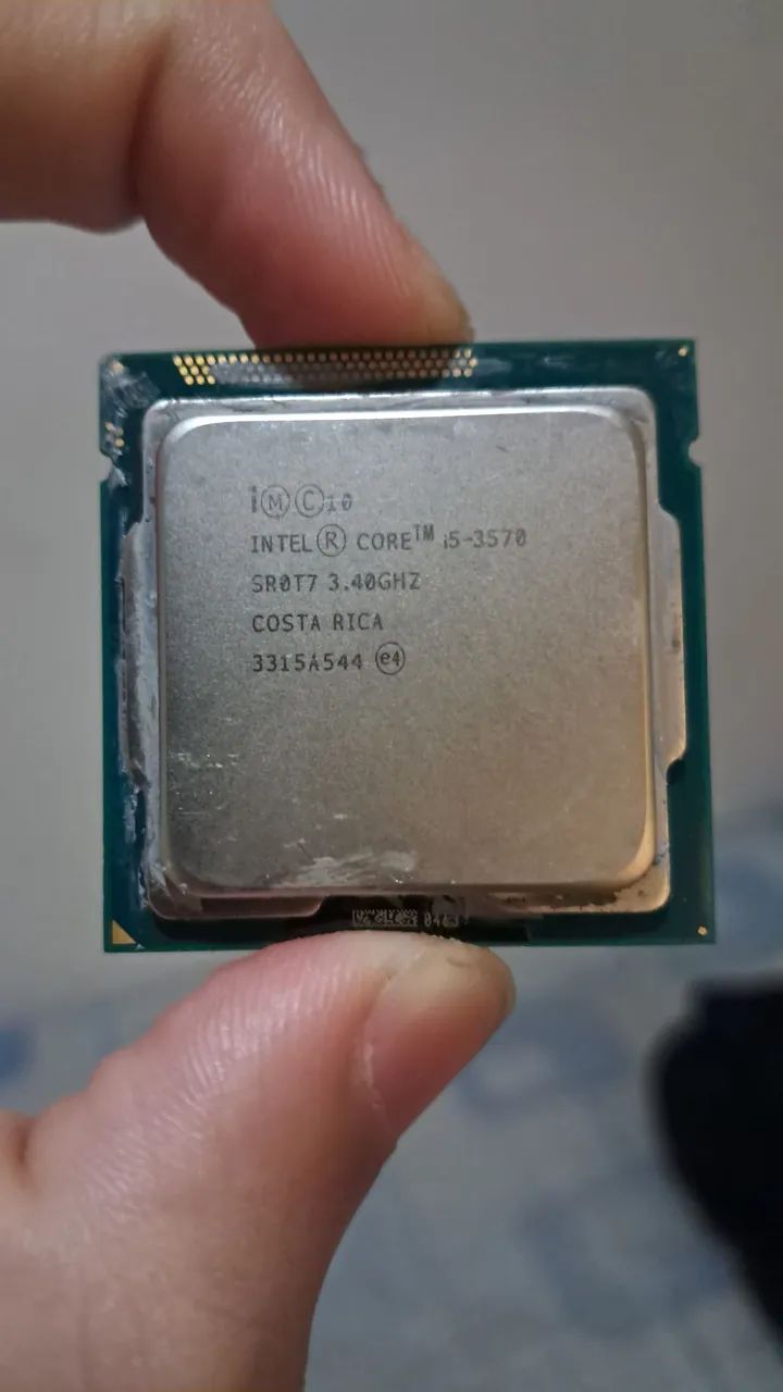 Intel Core I5 - 3570 3.4 Ghz 4 núcleos e 4 threads LGA 1155