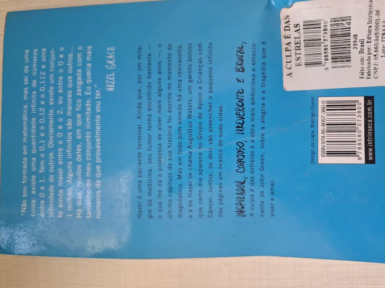 Livro A Culpa É Das Estrelas - John Green - Foto 2