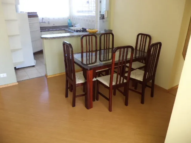 Alugo apartamento no Batel Curitiba com 03 quartos