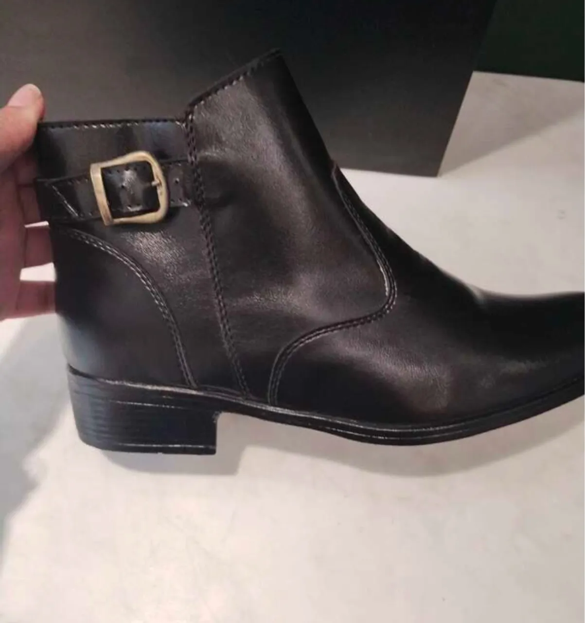 Bota preta
