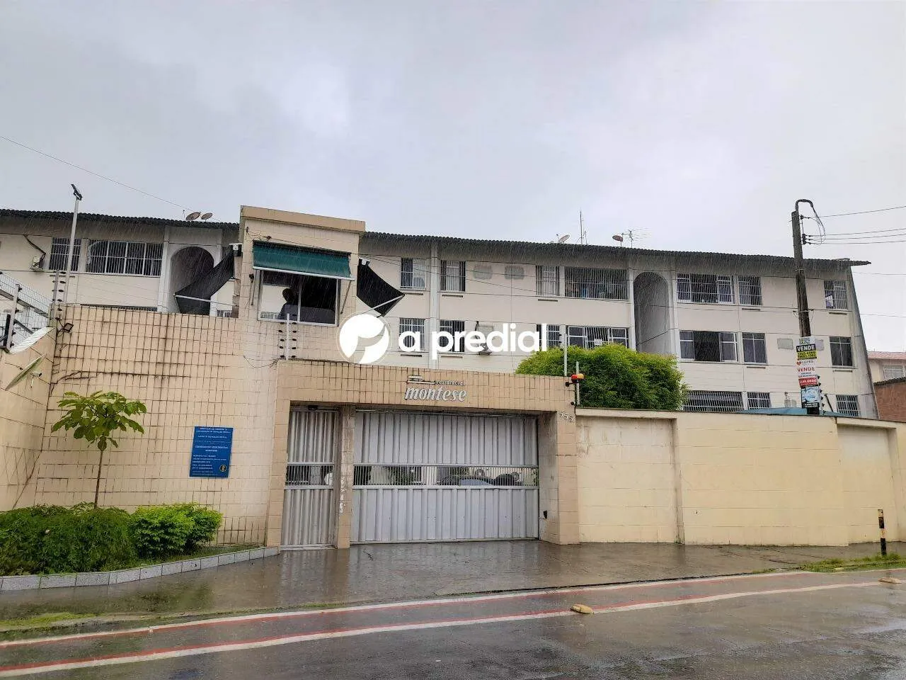 Apartamento com 03 quartos próximo ao Nidobox Supermercado