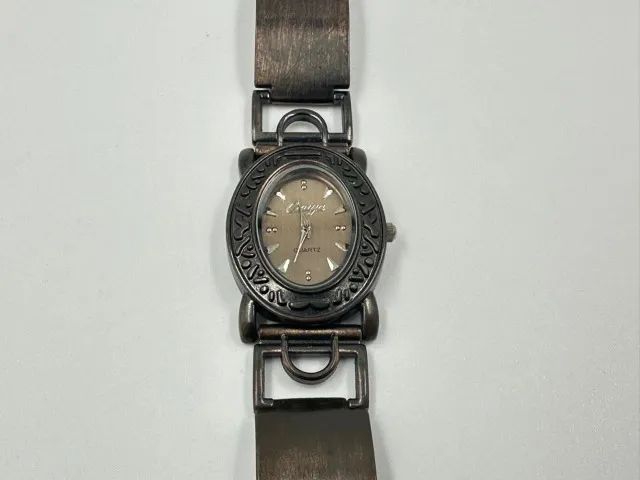 Relógio Feminino Cor Bronze
