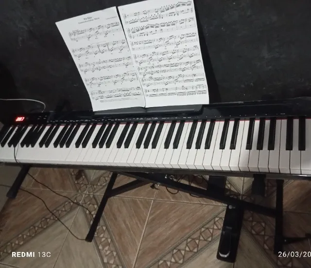 Piano digital Sping PD-188 88 teclas