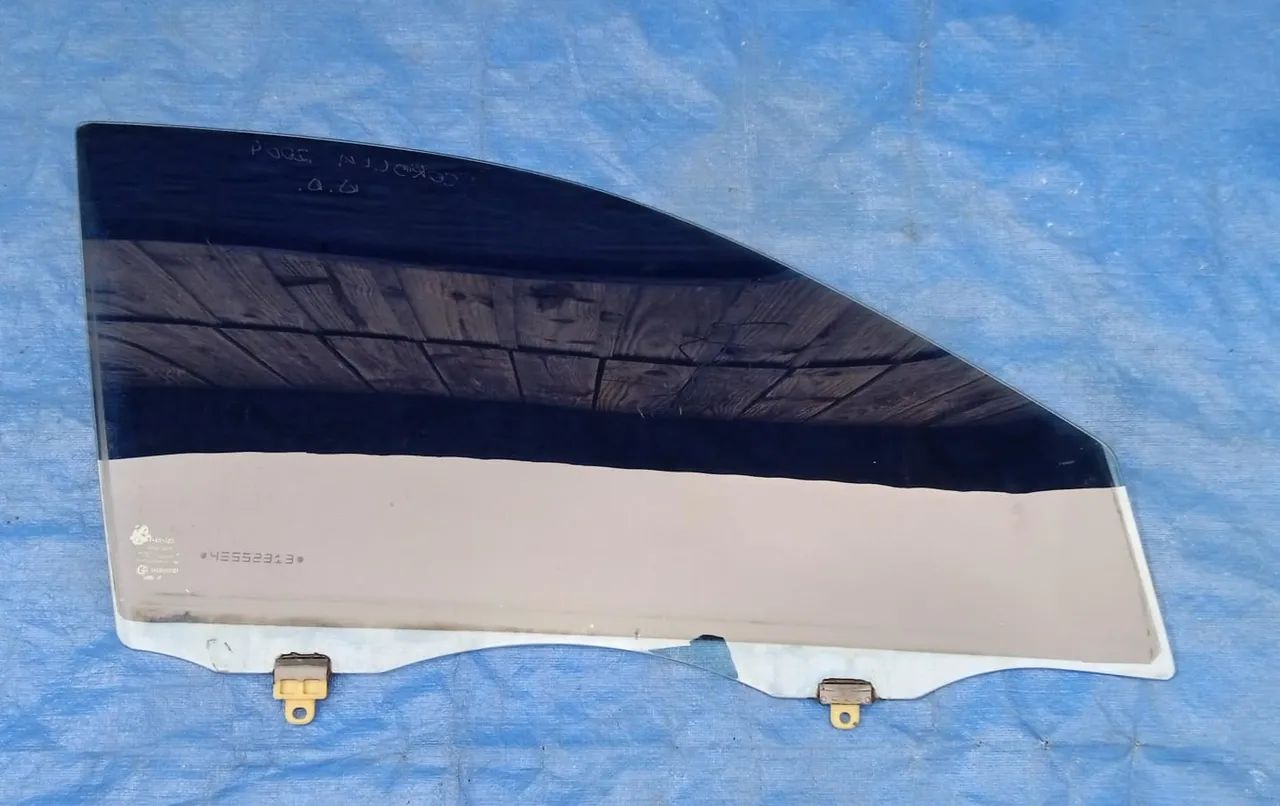 Vidro Porta Dianteira Direita Corolla 2003 - 2008 - Peças para