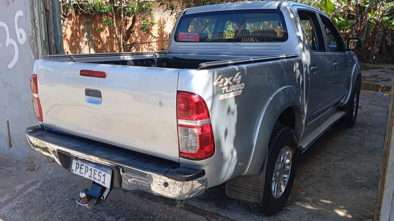 Hilux - Foto 5