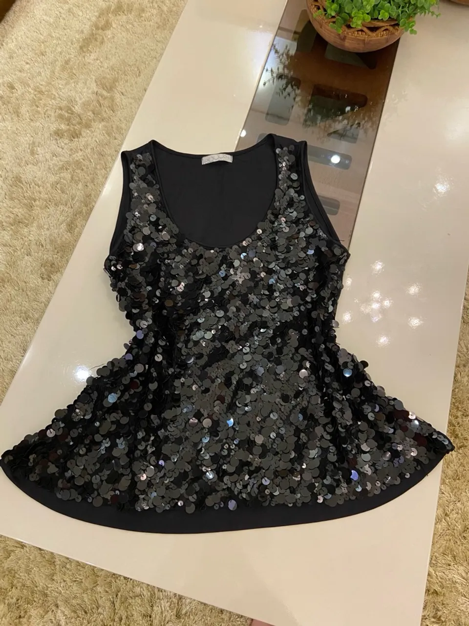 Blusa de Sequins Preta marca Equus!!!