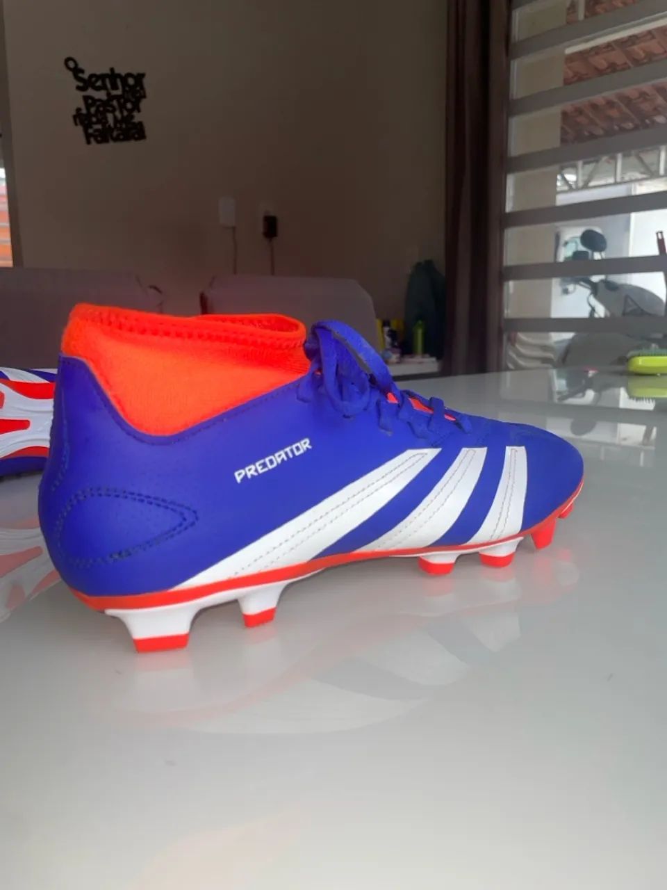 Chuteiras Adidas Predator - Azul e Laranja - Foto 2