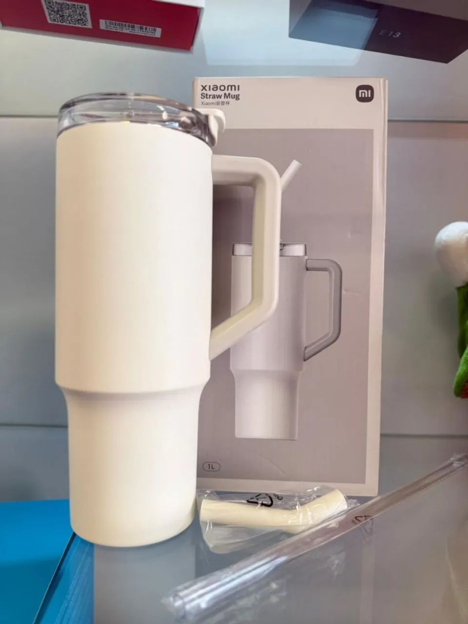 Xiaomi Straw Mug 1L - Garrafa Térmica com Canudo