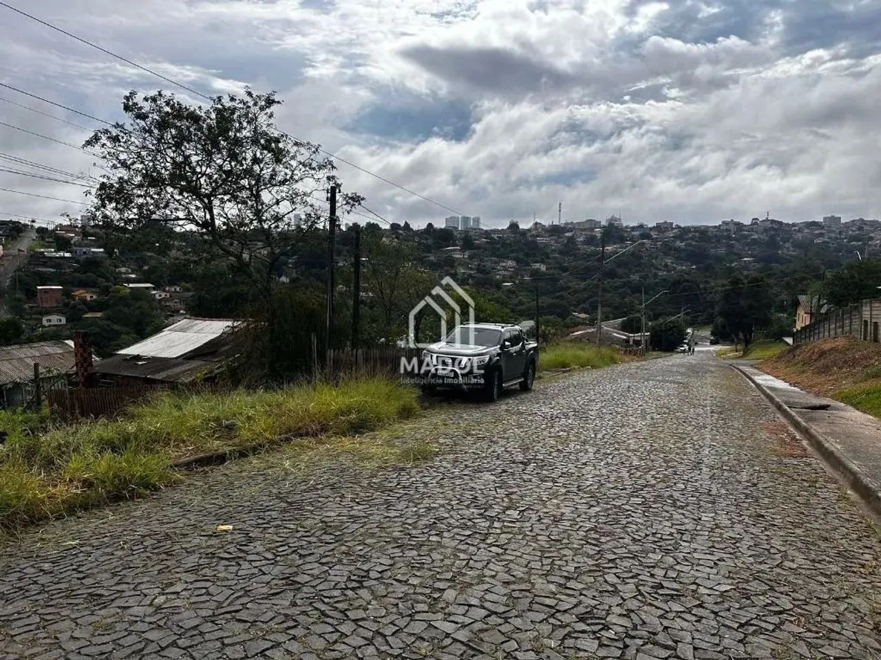 Terreno à venda, 462 m² por R$ 110.000 - Uvaranas - Ponta Grossa/PR