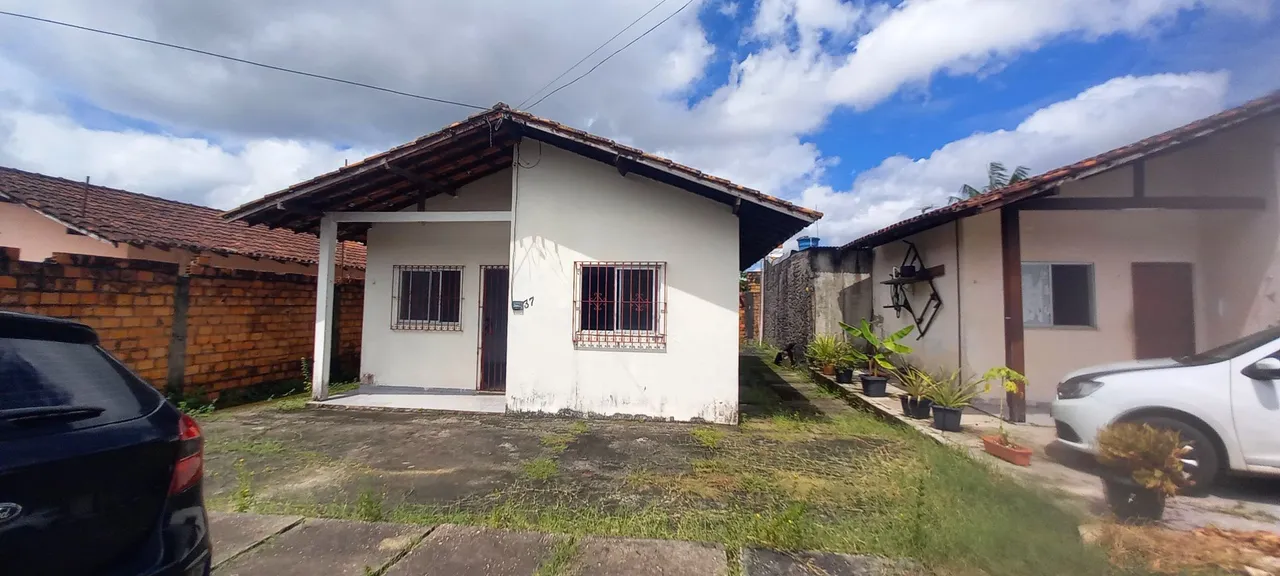 Aluga-se Casa no Condomínio Residencial Itapuã