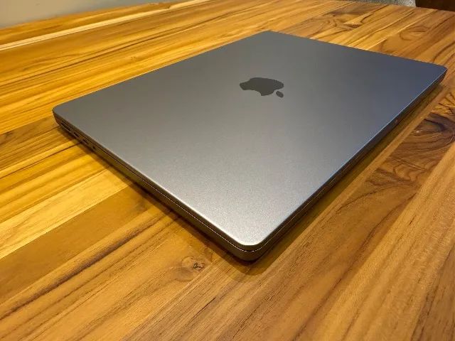 Apple MacBook Pro 14'' M1 Pro 10Core CPU/16Core GPU, 16GB, 1TB