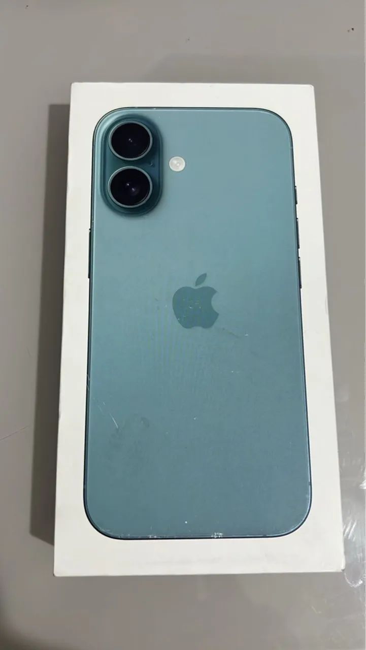 Vendo Apple iPhone 16 128GB Verde-acinzentado 6,1" 48MP iOS 5G
