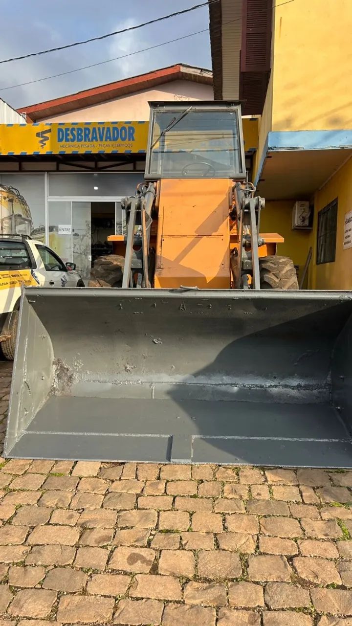 Front-end loader63824584090243121