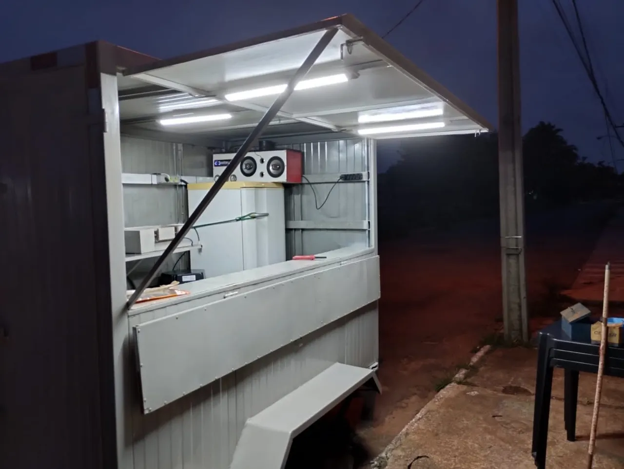 Trailer Food Truck Completo e Equipado