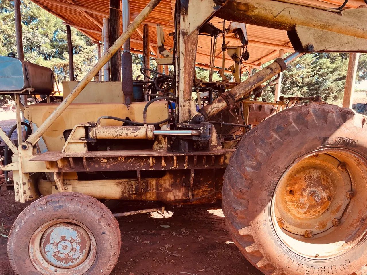 Carregadeira de cana CBT 1105